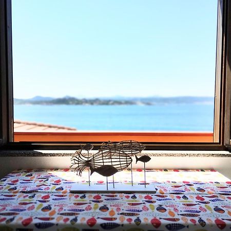 Appartamentino Panoramico...Con Finestra Sul Mare! La Maddalena  Zewnętrze zdjęcie