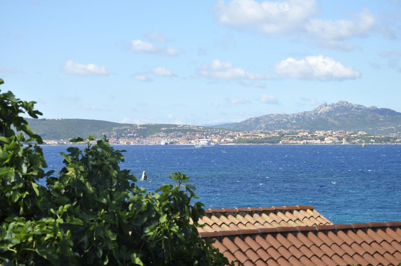 Appartamentino Panoramico...Con Finestra Sul Mare! La Maddalena  Zewnętrze zdjęcie