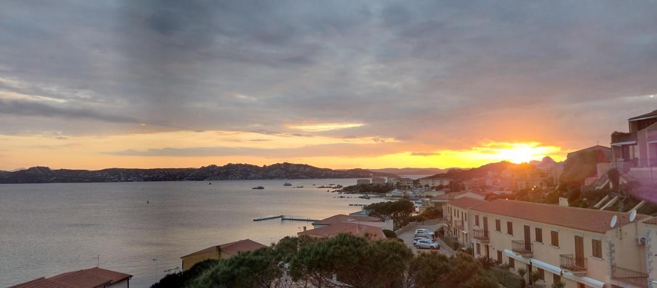 Appartamentino Panoramico...Con Finestra Sul Mare! La Maddalena  Zewnętrze zdjęcie